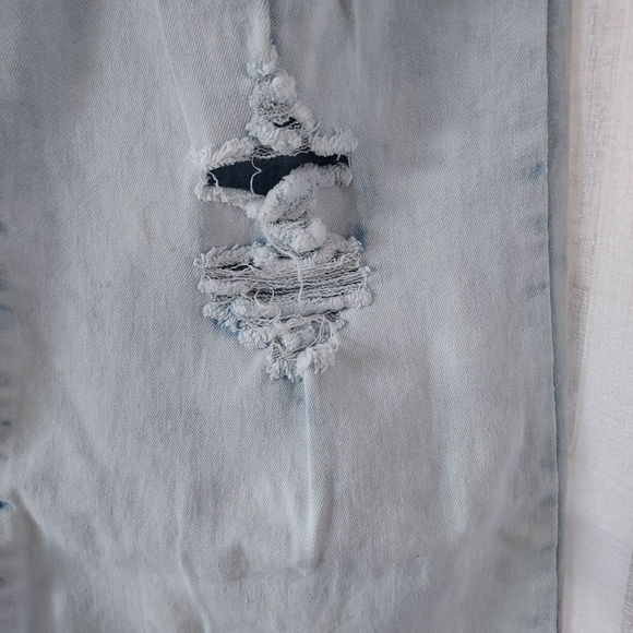 VIP Jeans - Picture 3 of 5